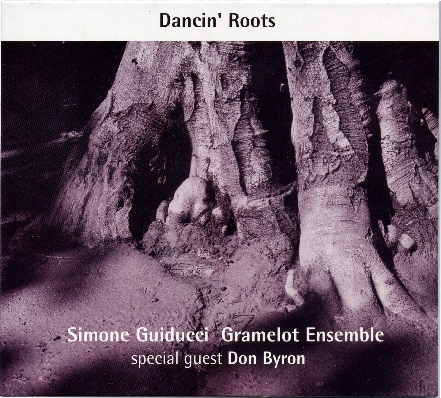 Pochette de :  DANCIN' ROOTS  - GRAMELOT ENSEMBLE (CD)