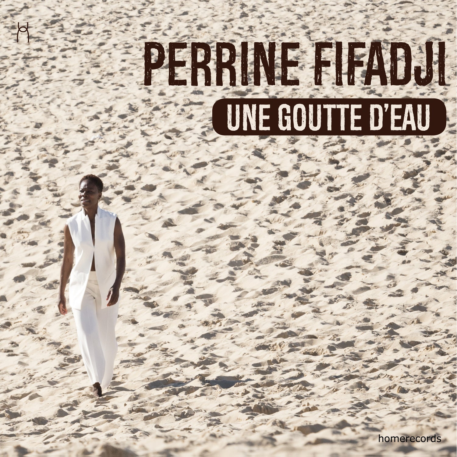 Pochette de : UNE GOUTTE D'EAU - PERRINE FIFADJI (CD)