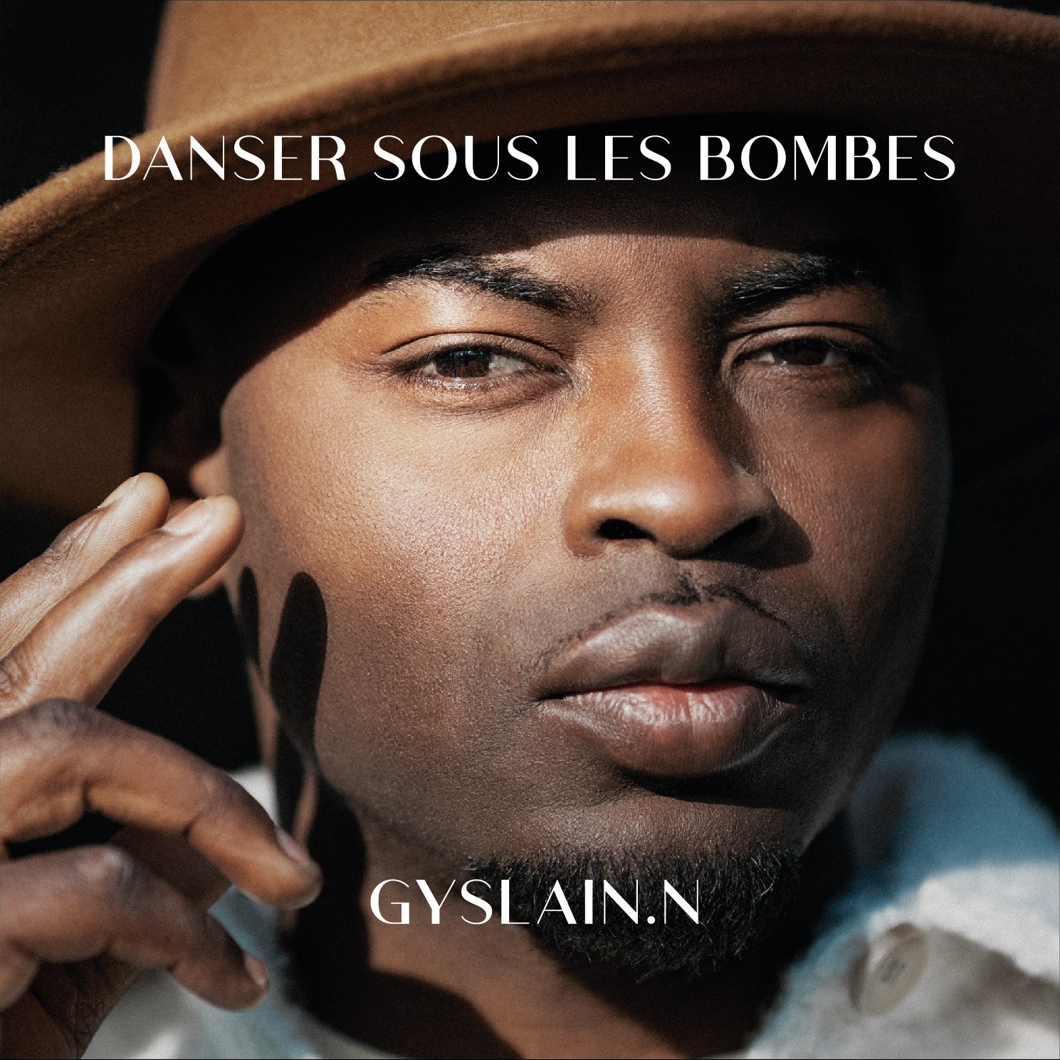 Pochette de : DANSER SOUS LES BOMBES - GYSLAIN N (CD)